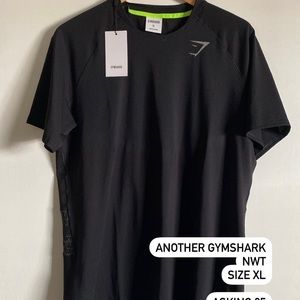 GymShark XL shortsleeve